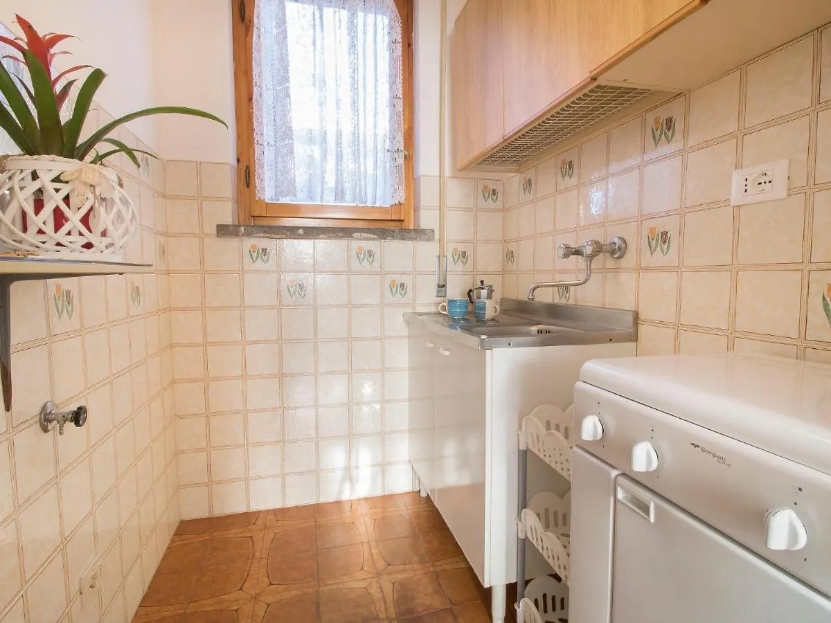 Locazione Turistica Pratoranieri Mare-1 Apartment Casa Sant'Eugenia Italy